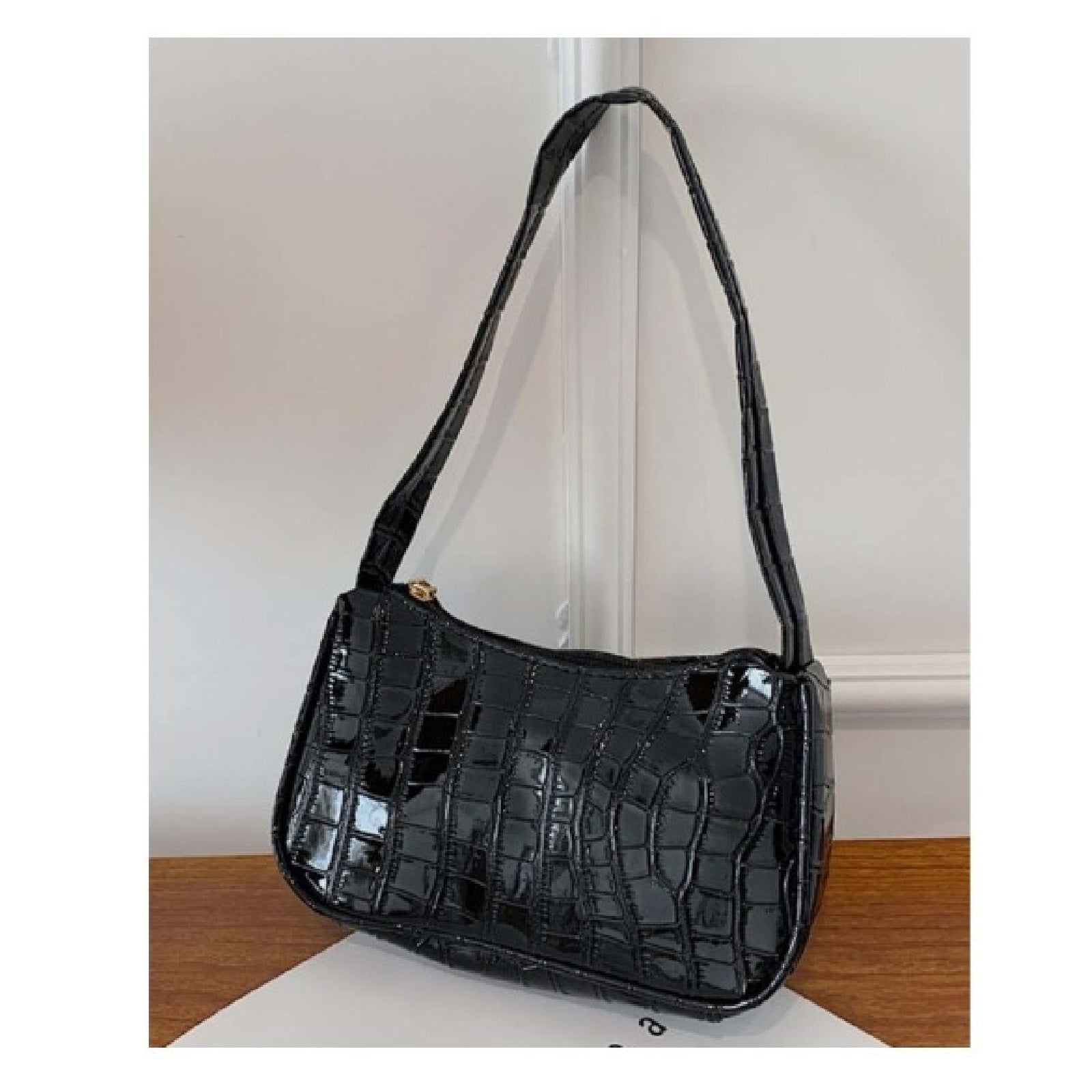 Crocodile Embossed Mini Bag "DT-BW1043"