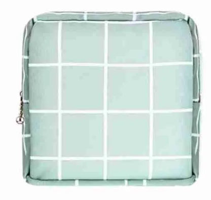 Portabel Menstrual Pad Bag, Sanitary Napkins Bag for Travel "dt-121"